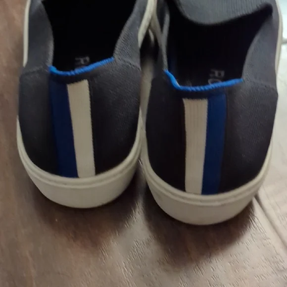 Rothy's Women's Dark Blue Slip-On Shoes Size 7.5 - Picture 7 of 7